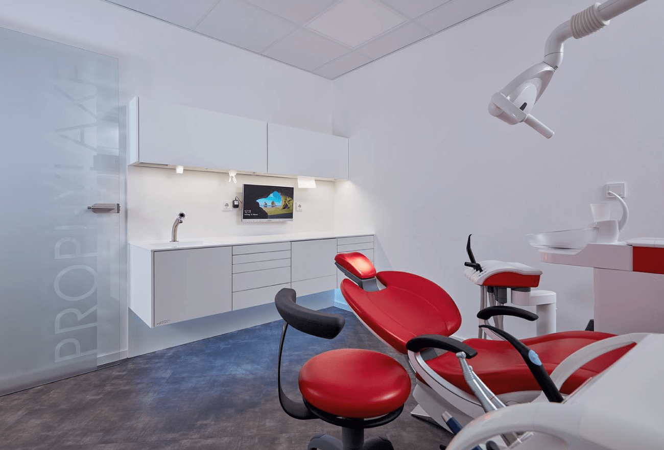 World Class Dental Cabinets For Your Office